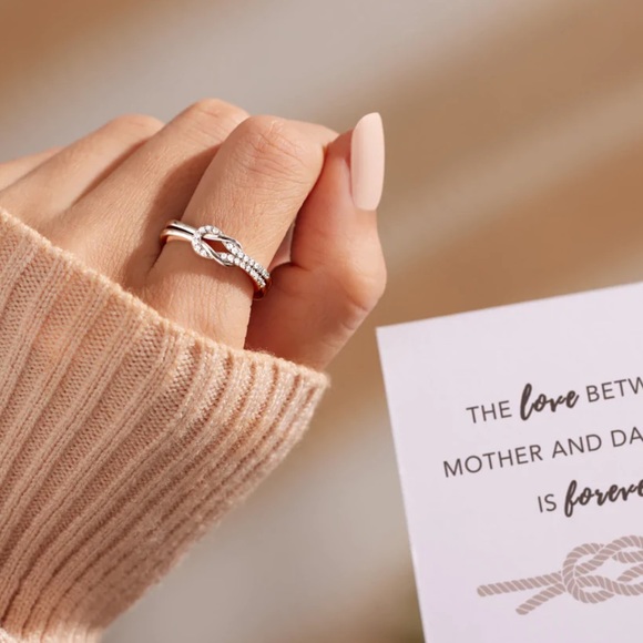 SQUARE KNOT RING - Picture 8 of 9